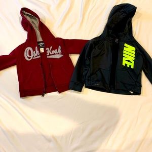 Zip up hoodie 3t bundle